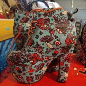 Rare 6 in. heel,4 in platform gothic punk booties iron fist